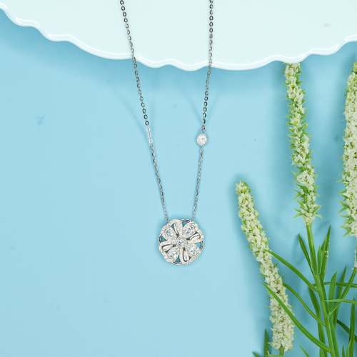 Winter Blossom Necklace