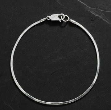 Minimal Sleek Bracelet